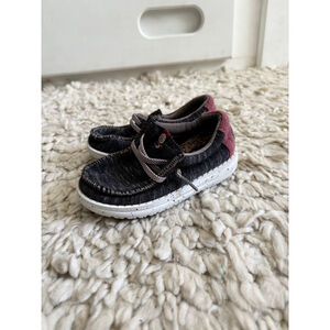 Baby Hey Dude Sneakers Black Red Size 6 7